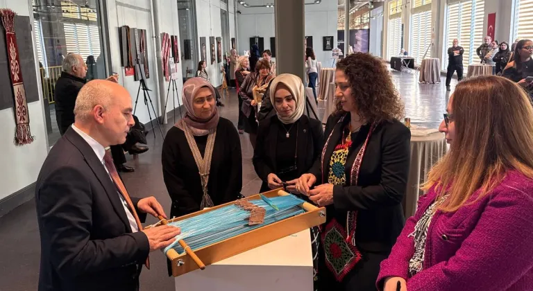 Kocaeli'de geleneksel motifler dokuma sanatıyla hayat buldu