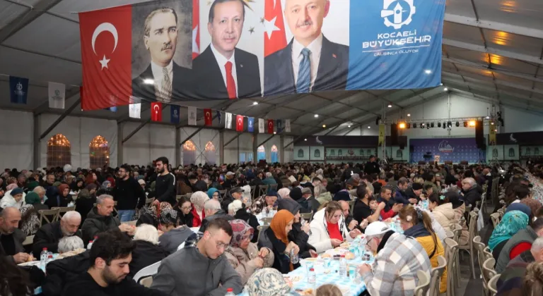 Kocaeli'de Ramazan Çadırı’nda her gün binlerce kişiye iftar