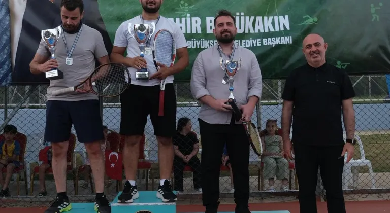 Kocaeli’de Tenis Heyecanı Başladı