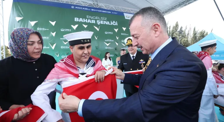 Kocaeli'de vatan aşkıyla, çakı gibi asker oldular
