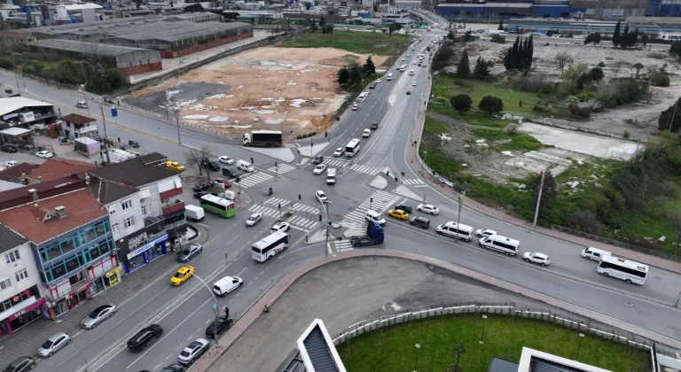 Kocaeli’nin Gebze ilçesinde ulaşım yatırımlarıyla trafik rahatladı