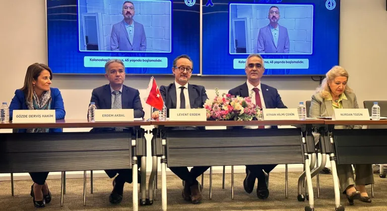 Kolon kanserinde alarm! Gençlerde artış dikkat çekiyor