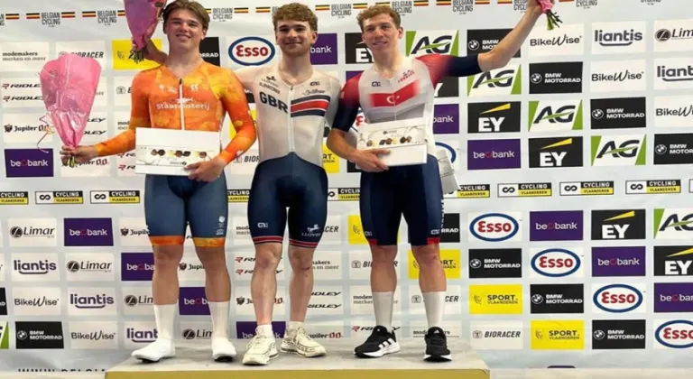 Konya Büyükşehirli bisikletçilerden milli başarı