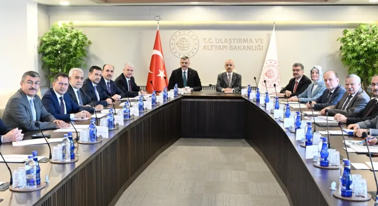Konya heyeti Ankara’da bakanlarla projeleri değerlendirdi