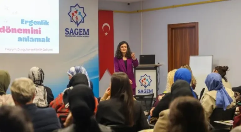 Konya Selçuklu SAGEM'den Ergenlik Semineri
