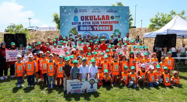 Konya Selçuklu'da 'sıfır atık' ödüllendirdi