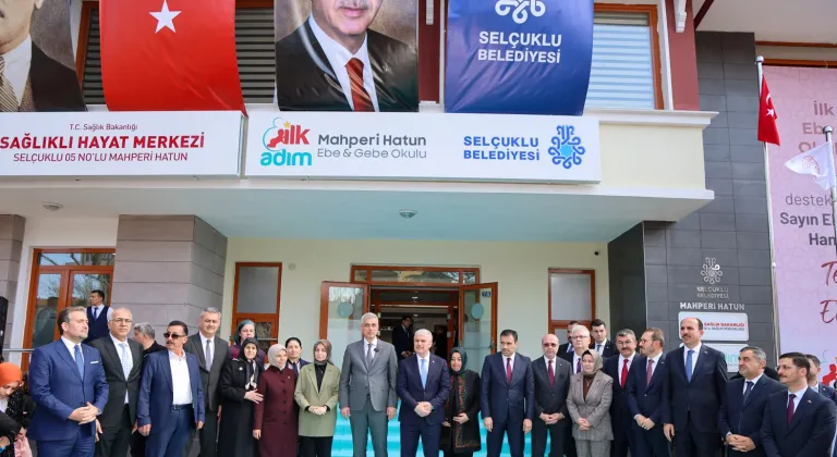 Konya Selçuklu'dan bir örnek proje daha...  İlk Adım Ebe Gebe Okulu faaliyete geçti