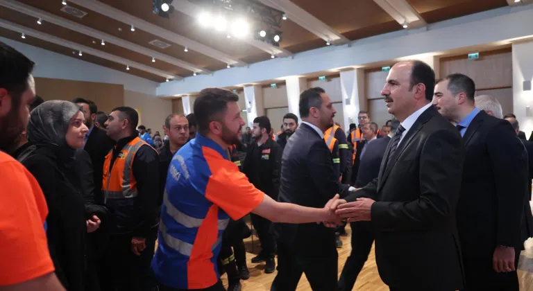 Konya’da Büyükşehir ve KOSKİ’de bayramlaşma