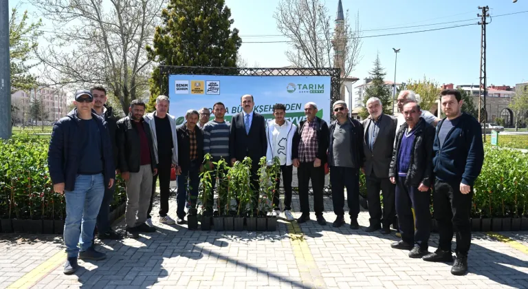 Konya’da çiftçiye yüzde 50 hibe ile meyve fidanı desteği