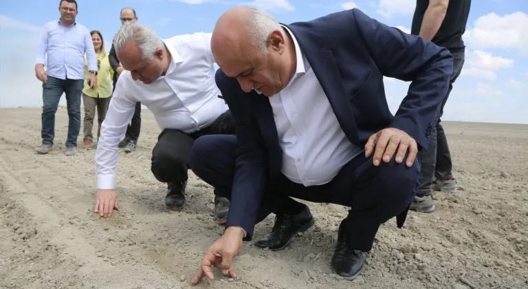 Konya'da PANKOBİRLİK pancar ekimine başladı