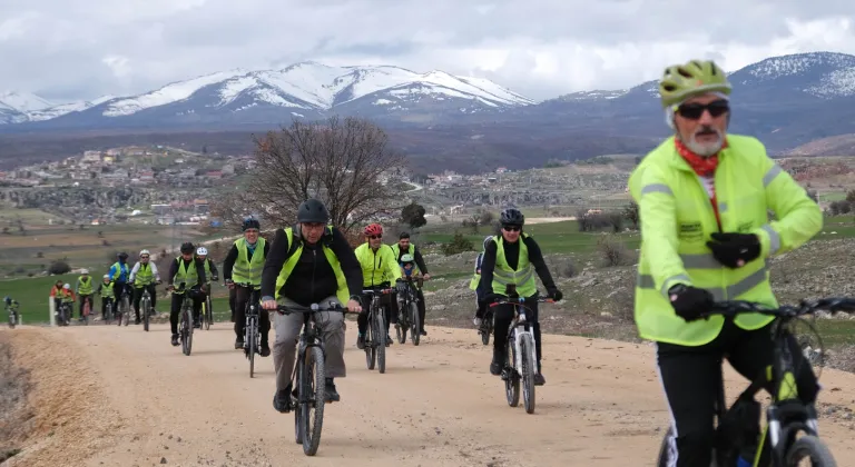 Konya'da pedallar tarih ve doğaya çevrildi