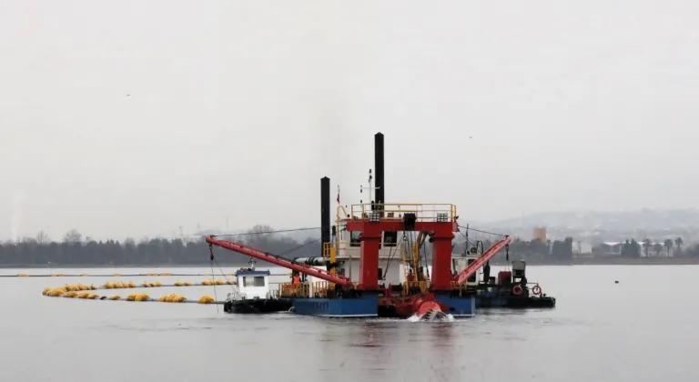 Körfezdeki dev temizliğe hayran kaldılar... Dip Çamuru Projesi etkiledi