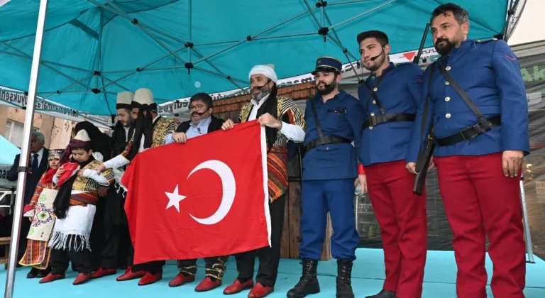 Kurtuluş Coşkusu Çeşitli Programlarla Sürüyor