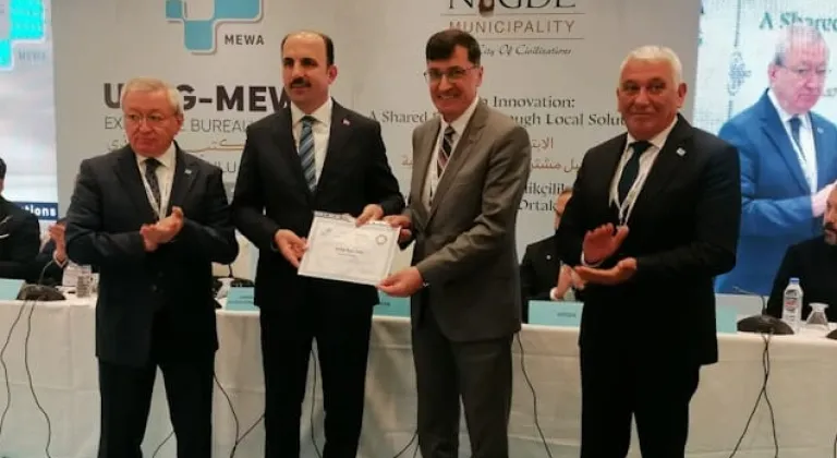 Kütahya Belediye Başkanı Kahveci’den Uluslararası Başarı