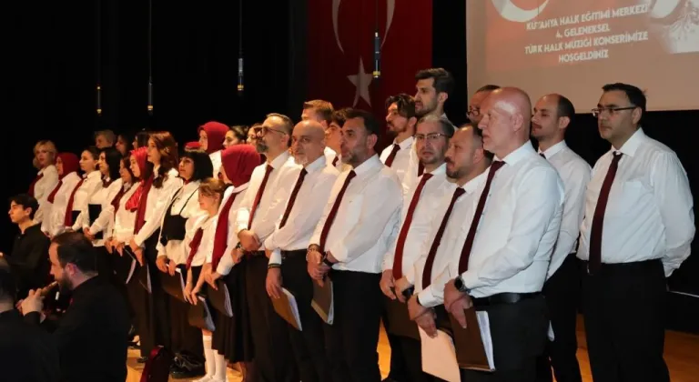 Kütahya’da 4. Geleneksel Halk Müziği Konseri Unutulmaz Geceye Sahne Oldu