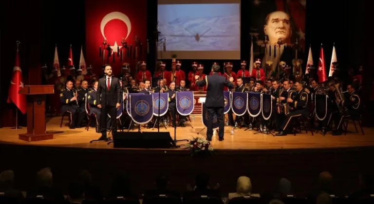 Kütahya’da İstiklale giden yolda Türkiye şehitlerini anıldı