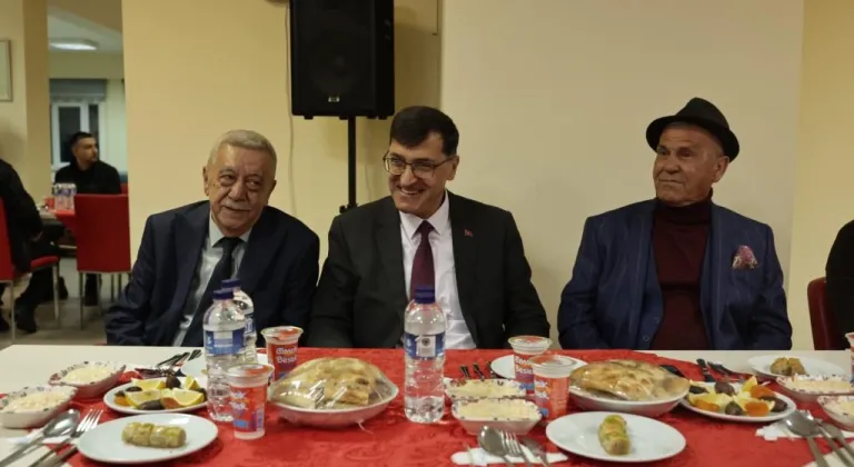 Kütahya'da Yaşlılar Haftası'na özel kutlama