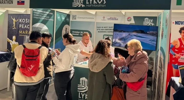 LYKOS Yarı Maratonu bu kez Prag’da sahne aldı