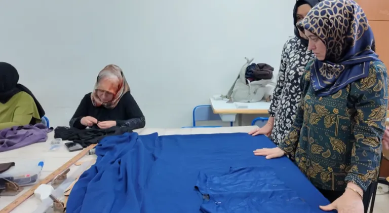 Malatya’da Hazır Giyim Kursu kadınlara meslek kapısı açıyor