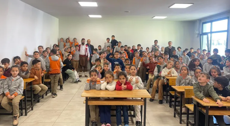 Malatya’da Şehir Tiyatro ekibi öğrencilerle buluştu