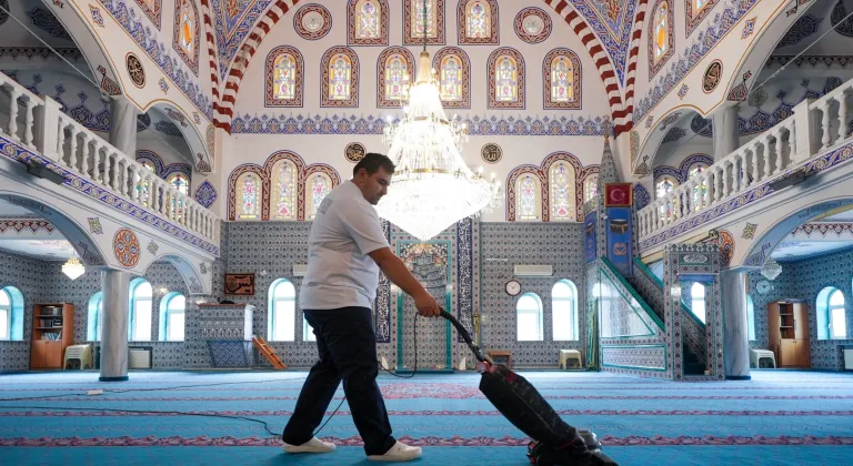 Maltepe’de ibadethaneler Ramazan Bayramı’na hazır