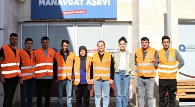 Manavgat Aşevi’nden İhtiyaç Sahiplerine Destek Eli