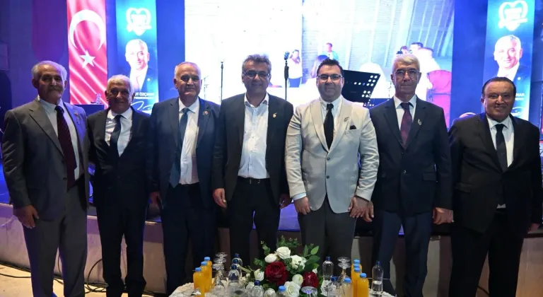 Manisa Büyükşehir heyeti Güzelyurt Portakal Festivali’ne katıldı