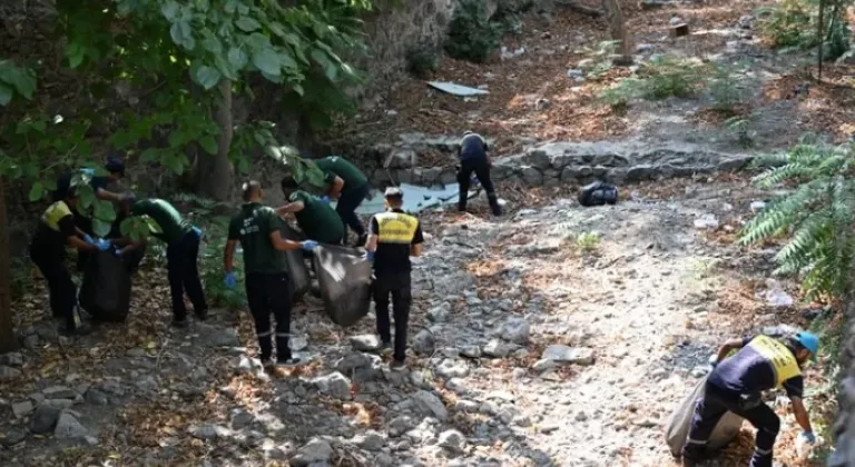Manisa Çaybaşı’nda Düzenli Temizlik Çalışmaları