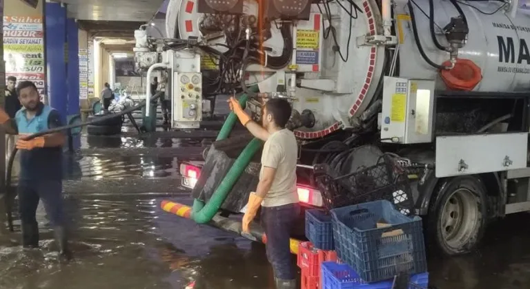 Manisa Salihli'de yaralar sarılıyor