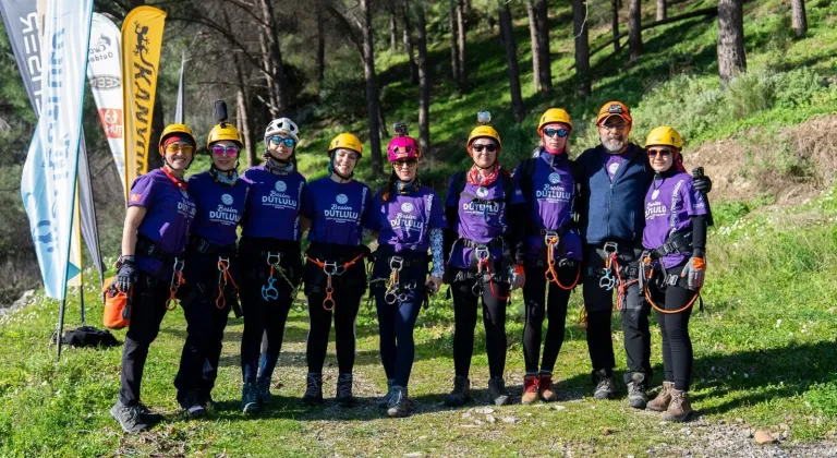 Manisa’da kadın sporcular Gelin Uçtu Kanyonu’nu geçti