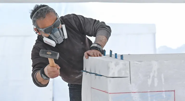 Marble İzmir’de mermer sanata dönüşüyor