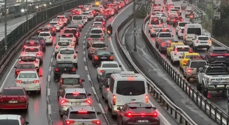 Martta Trafiğe Kayıtlı Taşıt Sayısı Yıllık Bazda Geriledi