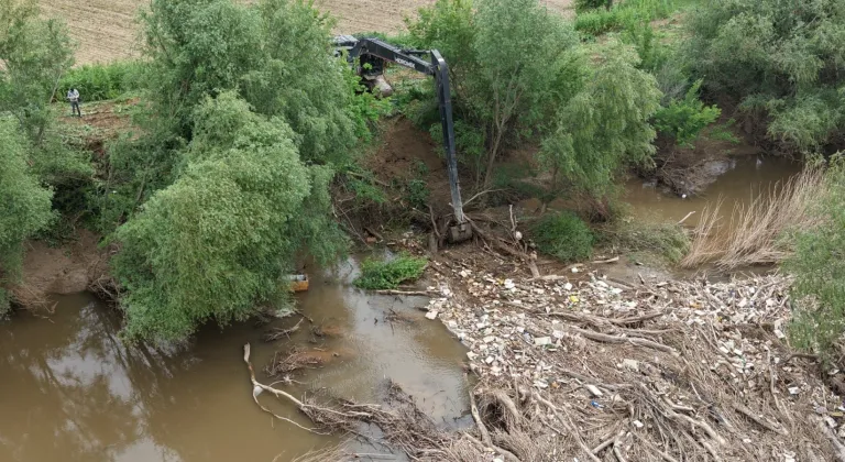 MASKİ’den Gediz ve Nif Çayı’na taşkın önlemi