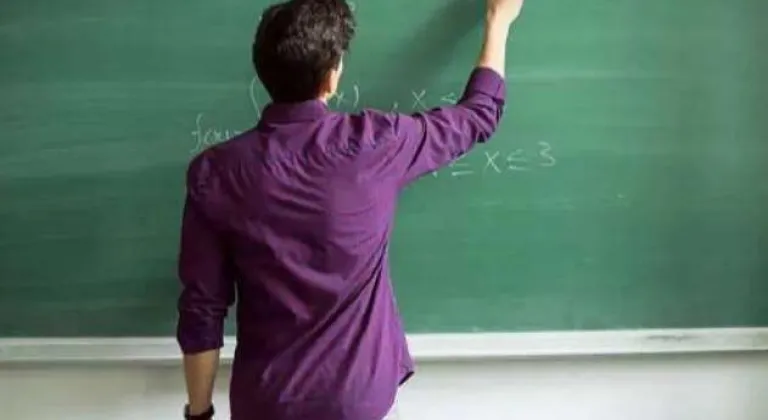 MEB'in görevde yükselme yönetmeliğinde değişiklik