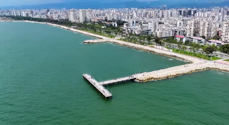 Mersin Kültür Park’ta Bakım ve Yenileme Çalışmaları Sürüyor
