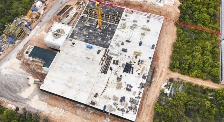 Mersin Mezitli’de içmesuyu şebeke projesi hızla ilerliyor