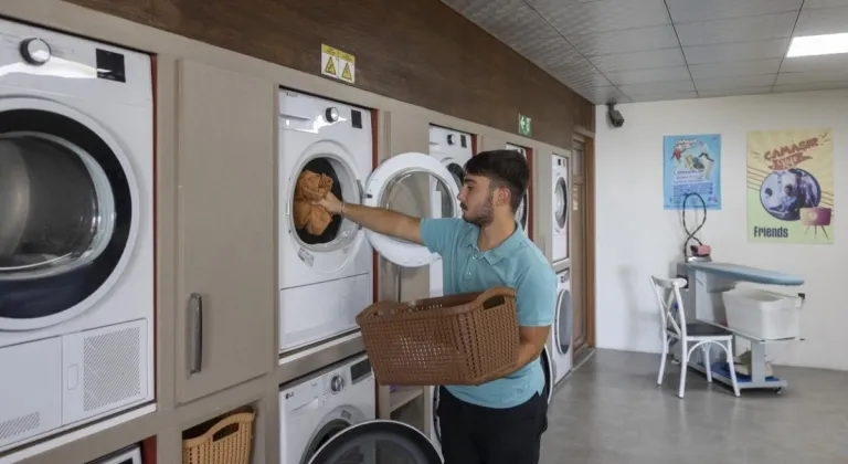 Mersin’de Büyükşehir ile Öğrencilik Kolaylaşıyor