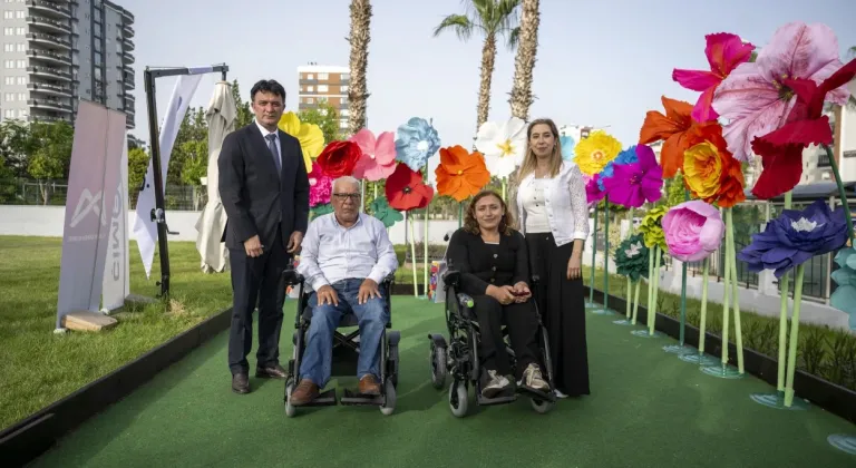 Mersin’de engeller akülü sandalyelerle aşılıyor