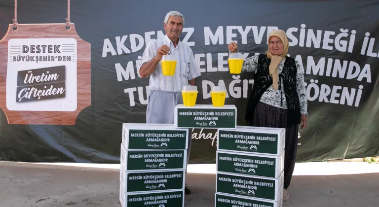 Mersin’de Zararlılara Karşı Üreticiye Tuzak Desteği