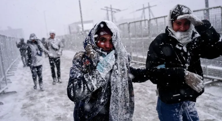 Meteoroloji’den 41 il için uyarı: Kuvvetli yağış ve fırtına bekleniyor