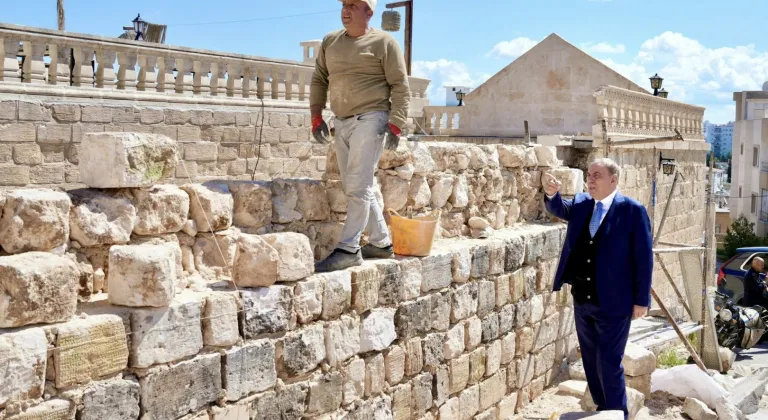 Midyat’ta tarihi doku 'katori' taşıyla hayat buluyor