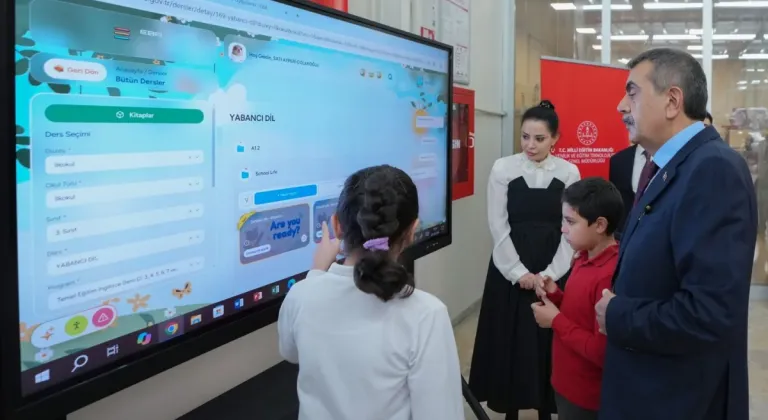 Yeni EBA tanıtıldı: Yapay zekâ ile eğitim içerikleri bütünleşiyor