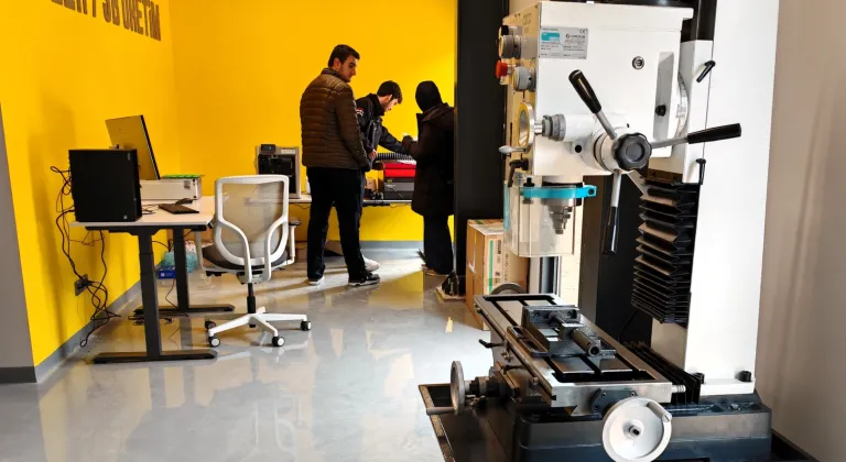 Milli Teknoloji Atölyesi’nde bilim ve teknoloji rüzgarı