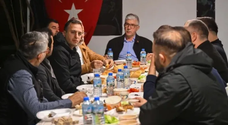 Minibüsçülerle Sahurda Bir Araya Geldi!