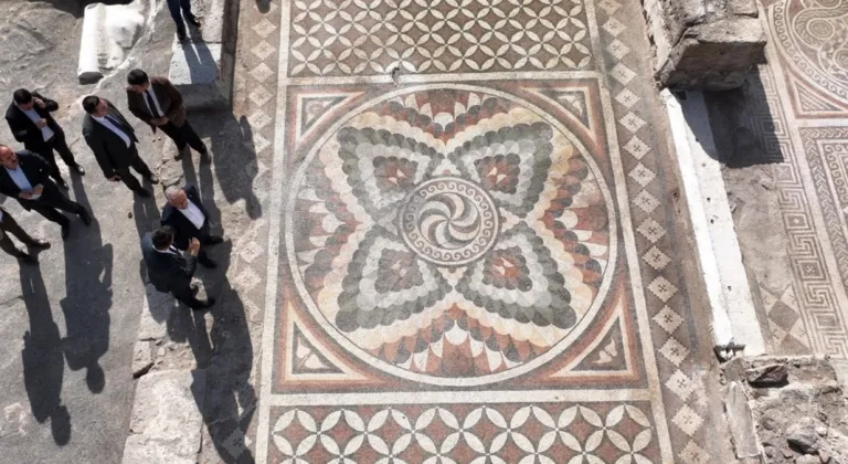 Mozaikli Yapı ören yeri oldu