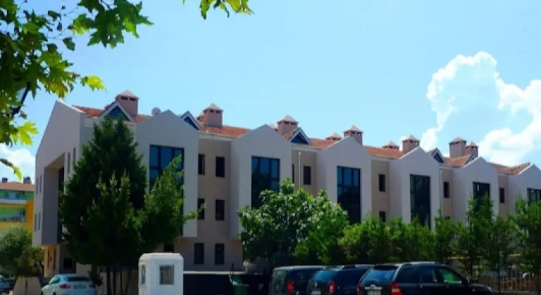 Mudanya Belediye Meclisi'nde kira polemiği... Helvacı kağıdı değil, noterli 37 yıllık sözleşme!