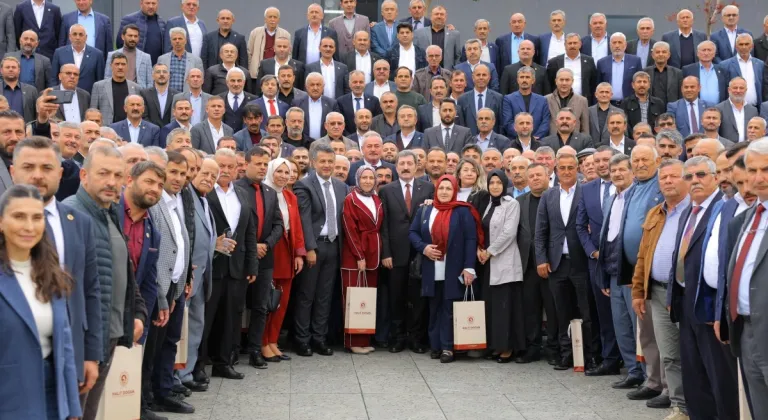 Muhtarlar Gününde “Muhtarlar Konağı” Müjdesi Verildi