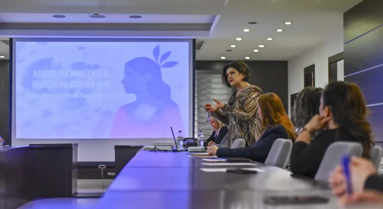 Muratpaşa Belediyesi’nden Kadın Çalışanlara Hak Eğitimi