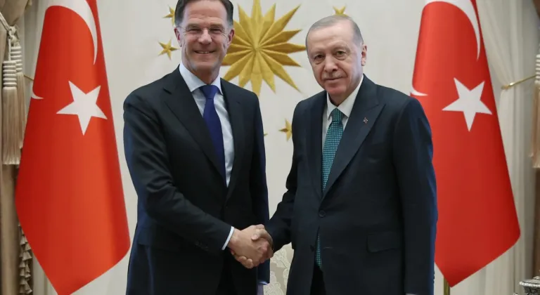 NATO Genel Sekreteri Rutte, Külliye'de