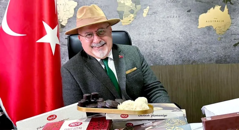 Necmi Hoca nerede, pişmaniye orada... İzmit Pişmaniyesine gönüllü tanıtım desteği